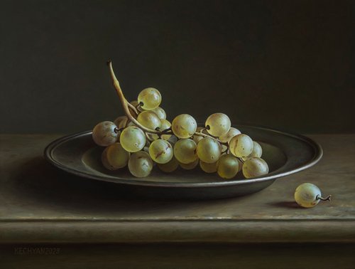 Grapes in a pewter plate by Albert Kechyan