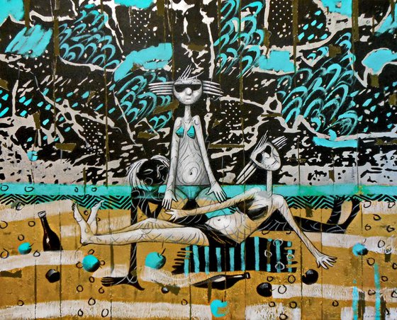 Golden Sand Beach Girls