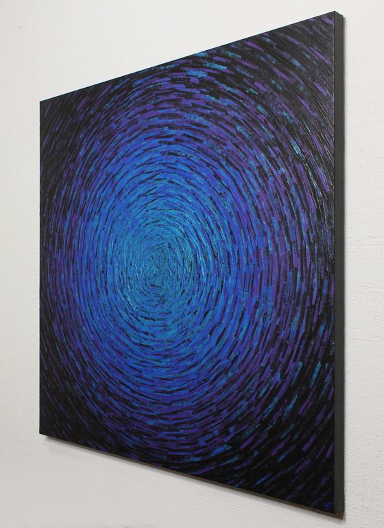 Vast Iridescent Blue-Violet Glow