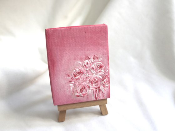 Cute floral pink roses vase - Still life oil painting on mini canvas - with easel - palette knife work for the roses