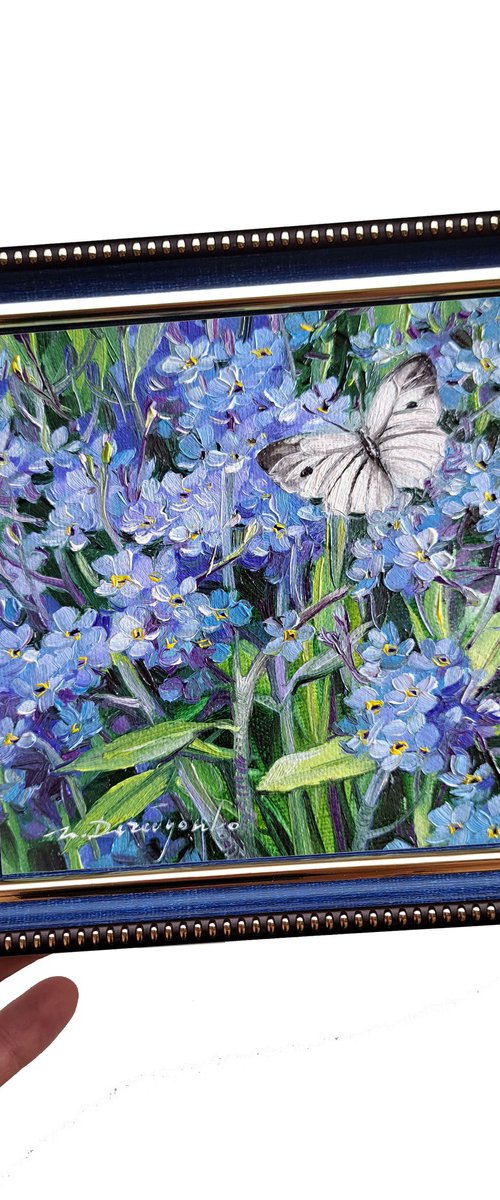 Forget-me-not flowers by Nataly Derevyanko