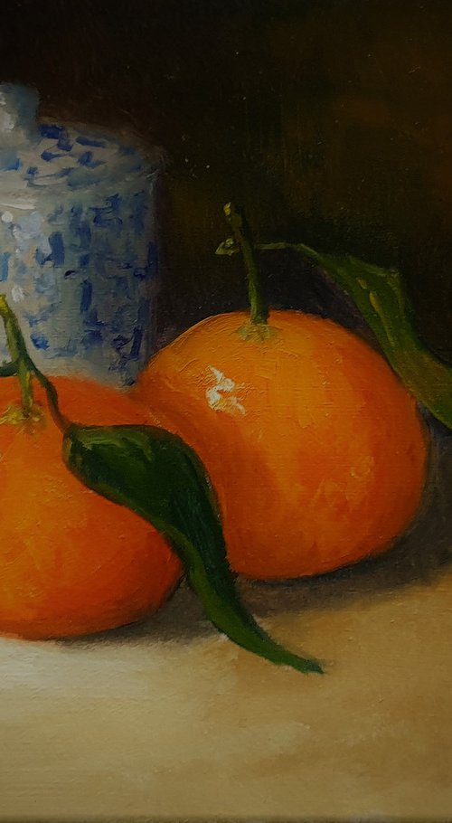 Clementines and blue pot by José DAOUDAL
