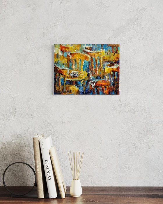 Coffee under the rain