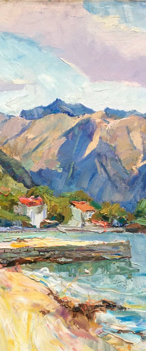 The clouds over mountains by Oleksii Chebotaru