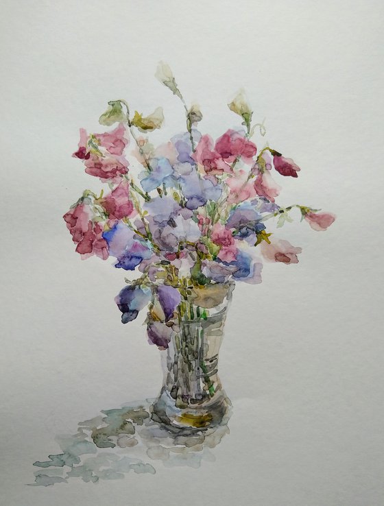 Bouquet of sweet peas in vase. Original watercolour painting.