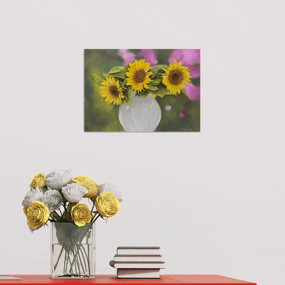 Sunflowers in vase