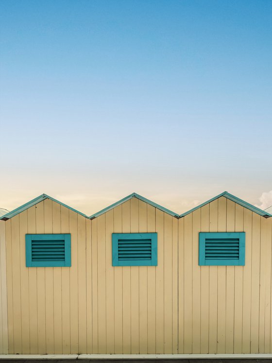 ITALIAN BEACH