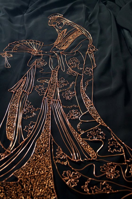 Japanese Geisha Wire Sculpture