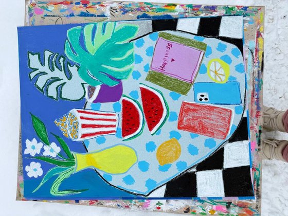 Moments of Summer on a Quiet Table