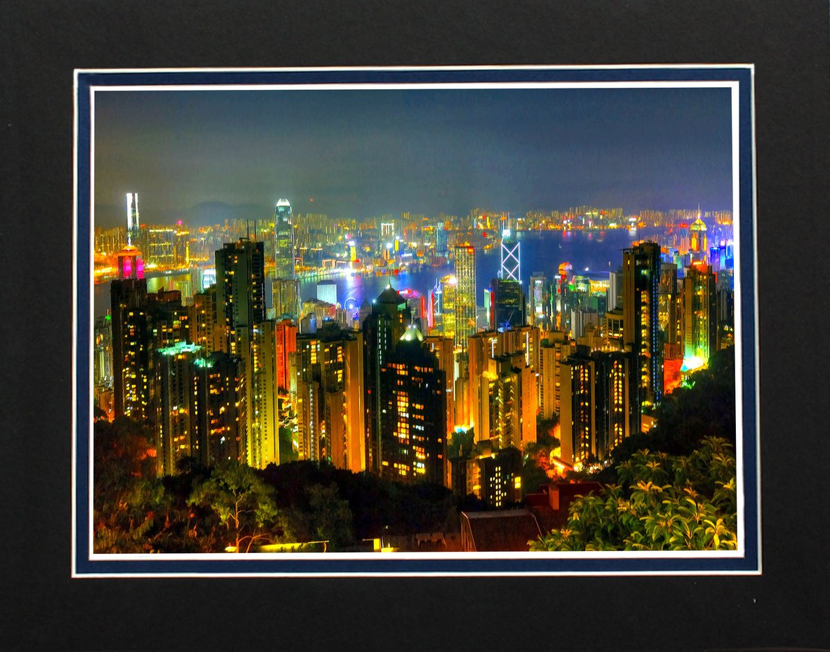 Hong Kong by Robin Clarke