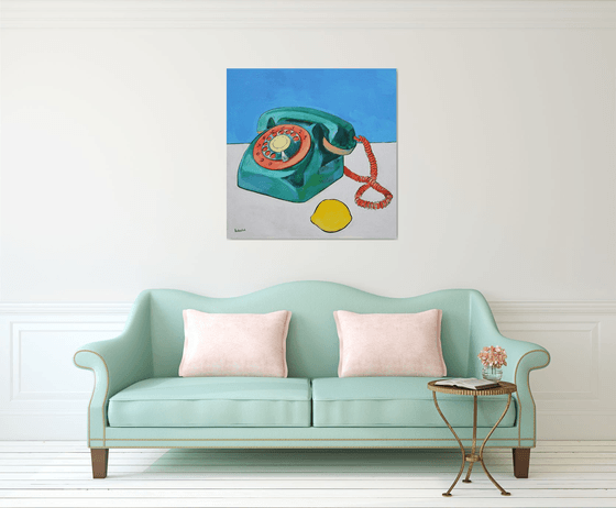 Phone and Lemon. Connection