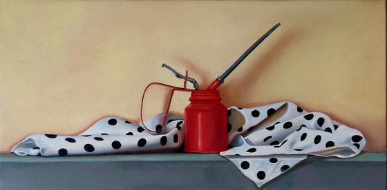 Polka & Red oil can