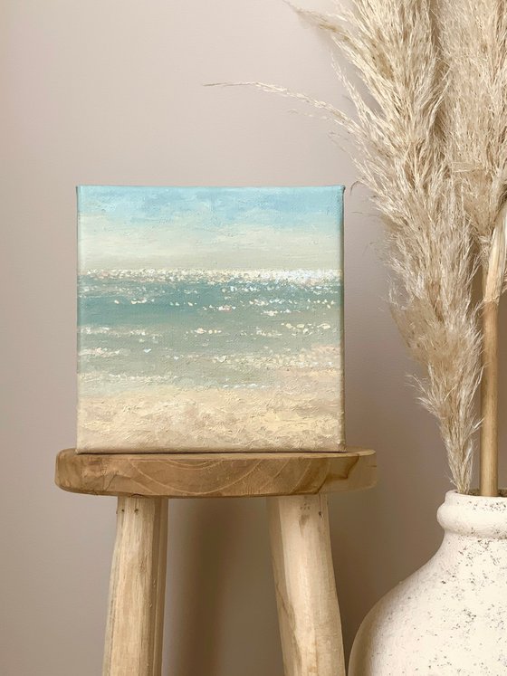 Tiny II, sea horizon