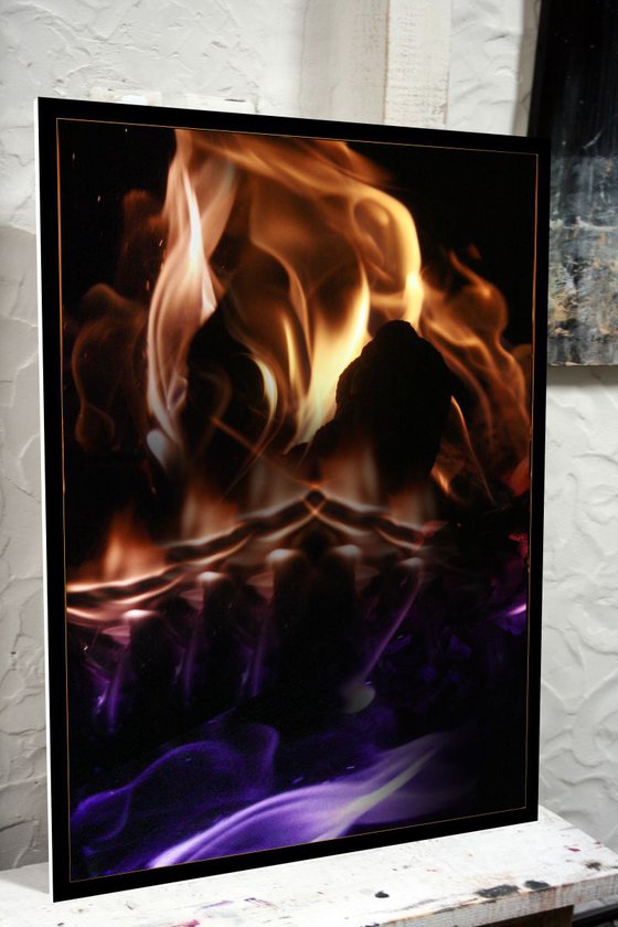 INCANDESCENT AND WEAR FANTASTIC FIRE COMPOSITION BY MASTER KLOSKA READY TO HANG AFORDABLE MASTERPIECE