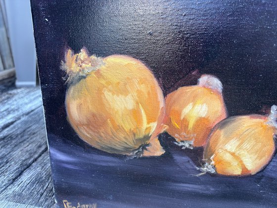 Still life with onions