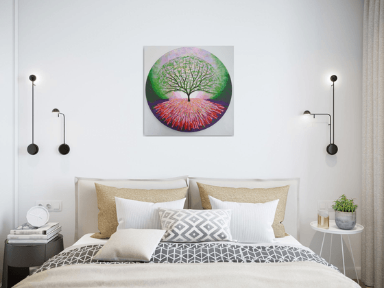 Tree Calling to the Sun