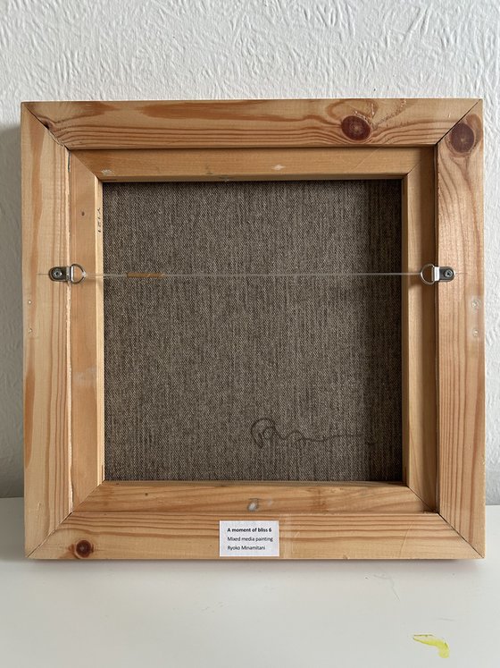 A moment of bliss set