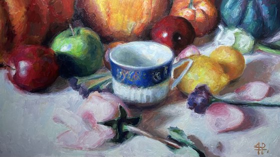 Fruits and Porcelain
