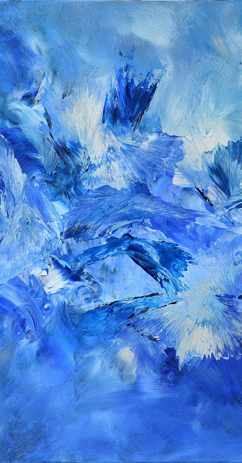 Blue dreamy explorer by Isabelle Vobmann
