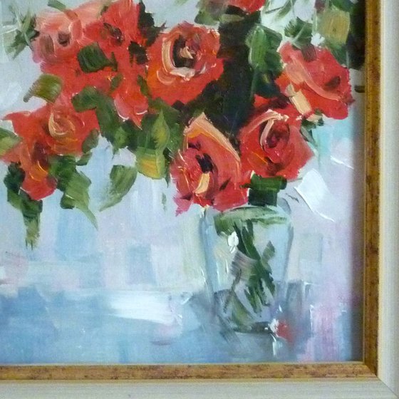 Red bouquet in vase