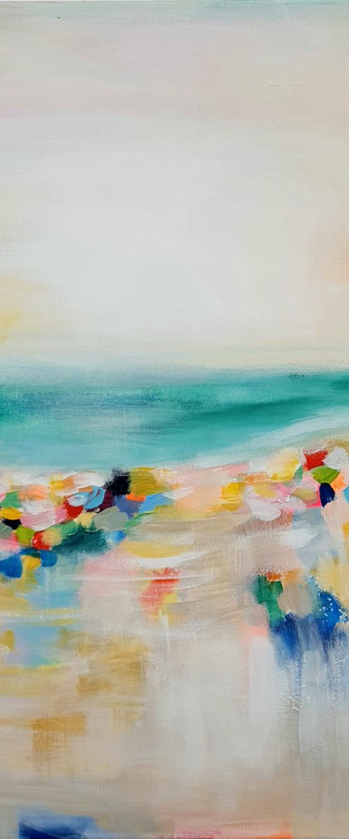 Flowers at the beach by Wioletta Gancarz