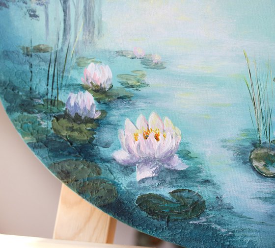 Crowns of the Lily Pond