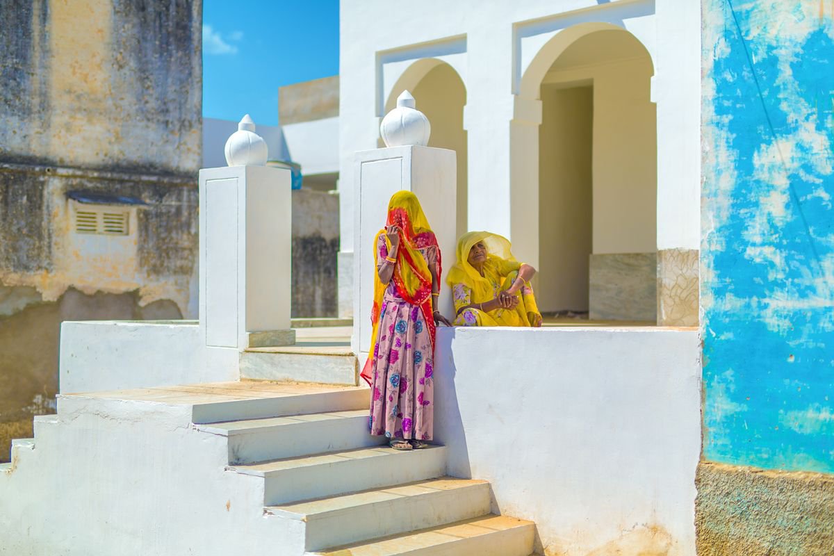 Photorealistic Cityscapes Photograph By Peter Zelei, 33 X 24", Timeless Moment, Original Artwork