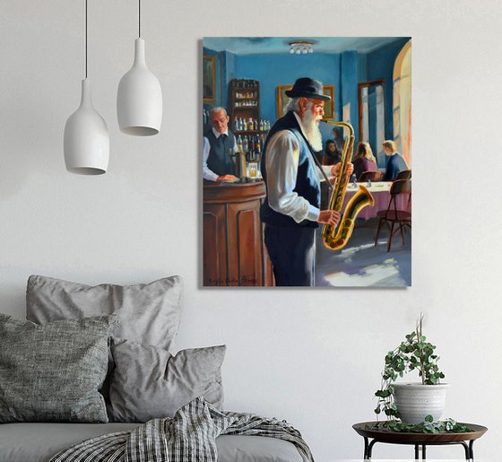 The elderly Saxophonist