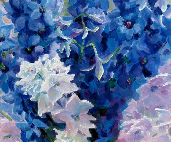 Blue Flowers Bouquet 24x24" Delphinium