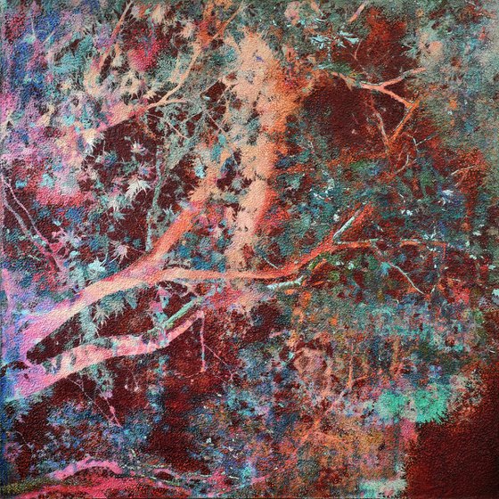 Oxidized burgundy tree leaves