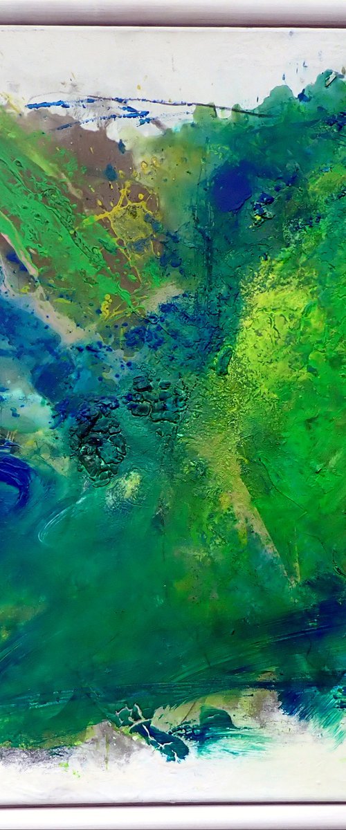 SEDUCTIVE NATURE 1 by Christa Haack