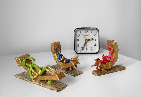 Out of office - The Loungers Triptych