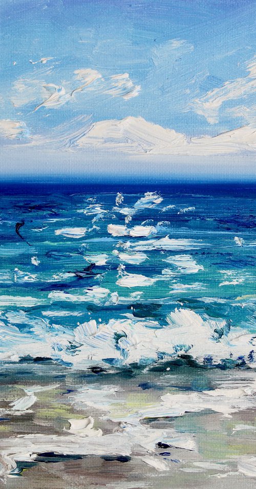 Crashing Waves by Liza Illichmann