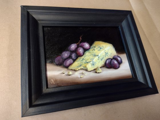 Blue Stilton Cheese with grapes