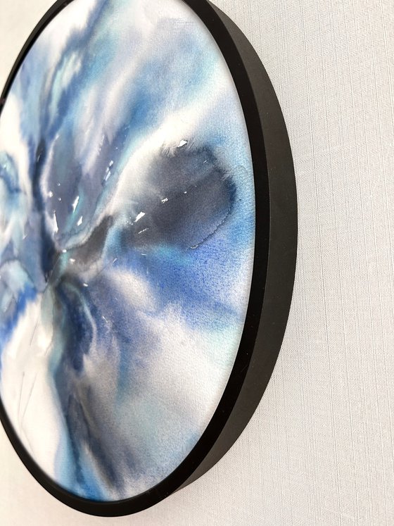 Blue flowers round painting