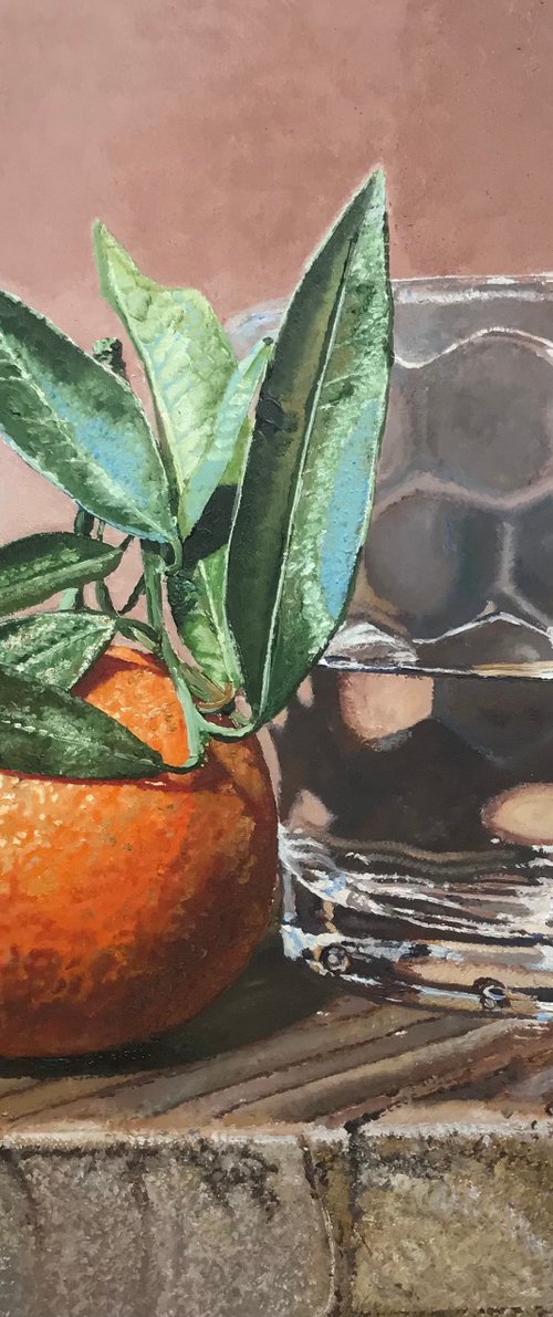 mandarino con bicchiere by simone giaiacopi