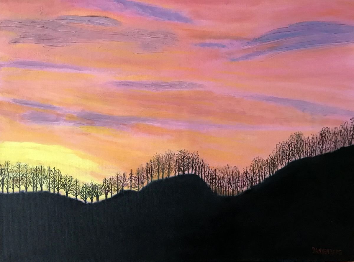 SMOKY MOUNTAINS SUNRISE by Leslie Dannenberg