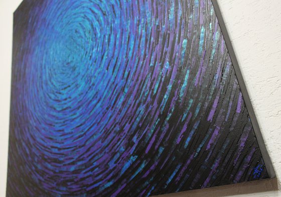 Vast Iridescent Blue-Violet Glow