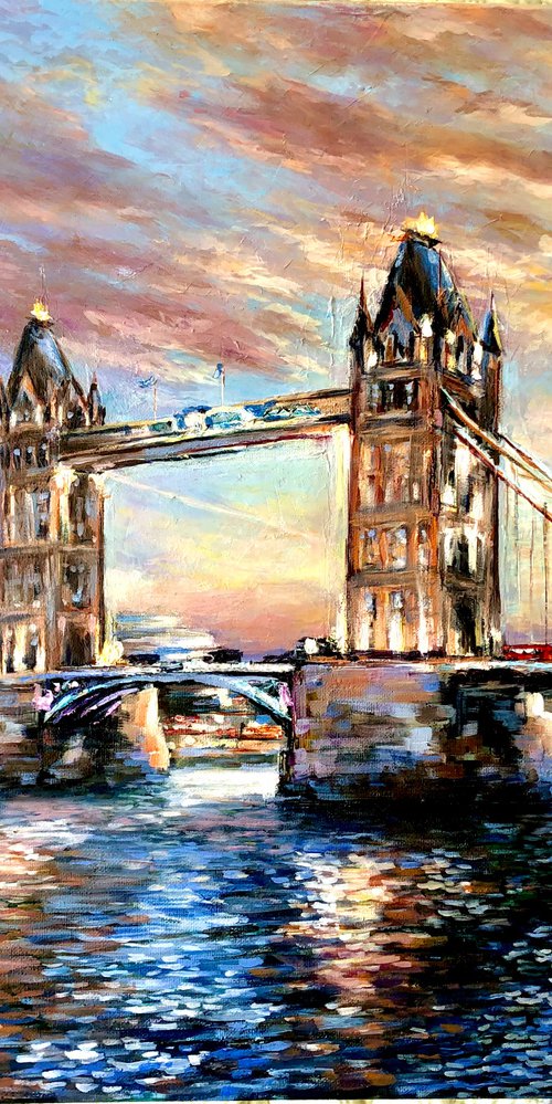 TOWER BRIDGE by Oleg Panchuk