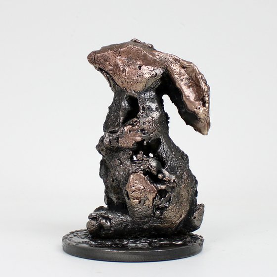 Rabbit 16-22 - Metal animal sculpture - bronze and steel lace