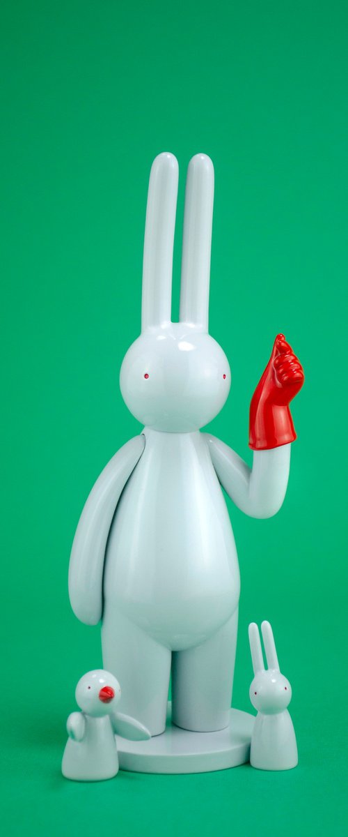 THE WORLD OF IN-JOKES: Love-Hate Paradox by mr clement