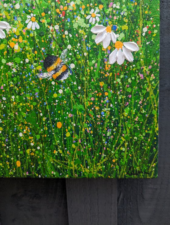 Bee utiful Daisy Meadow #6