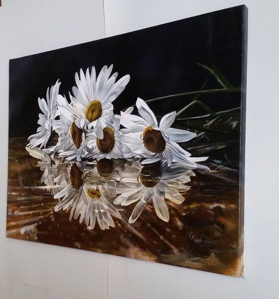 American Art Awards Winner "Camomile"