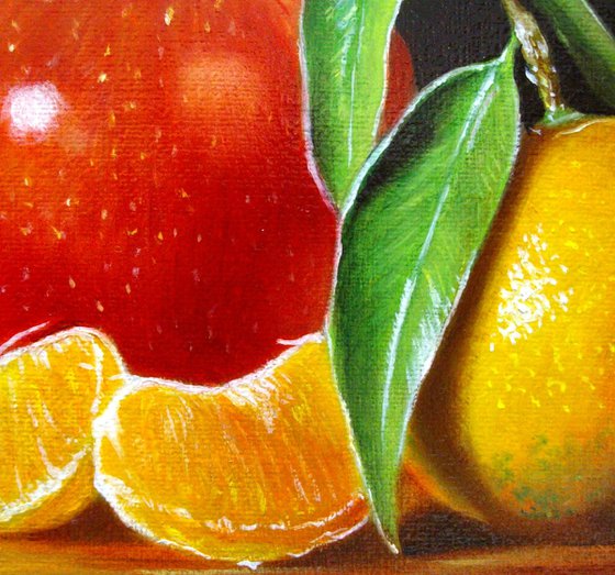 Apple with clementine