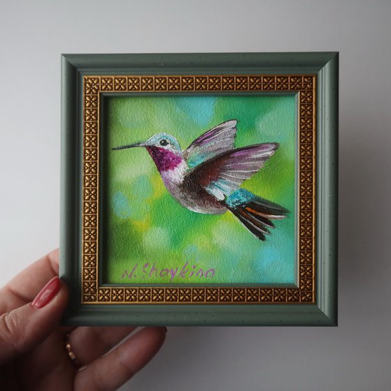 Vibrant Hummingbird Miniature