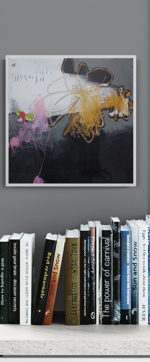 NOCTURNAL  FLOWERS 5 by Daniela Schweinsberg