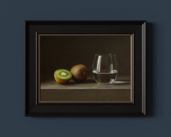 Kiwifruit with a Glass