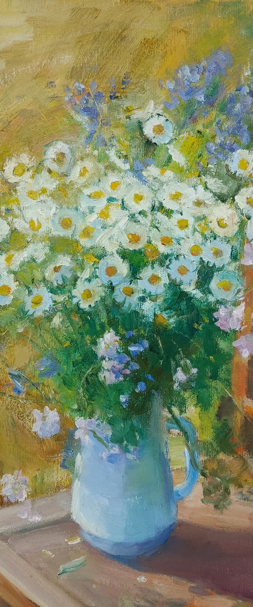 White daisies by Valentina Andrukhova