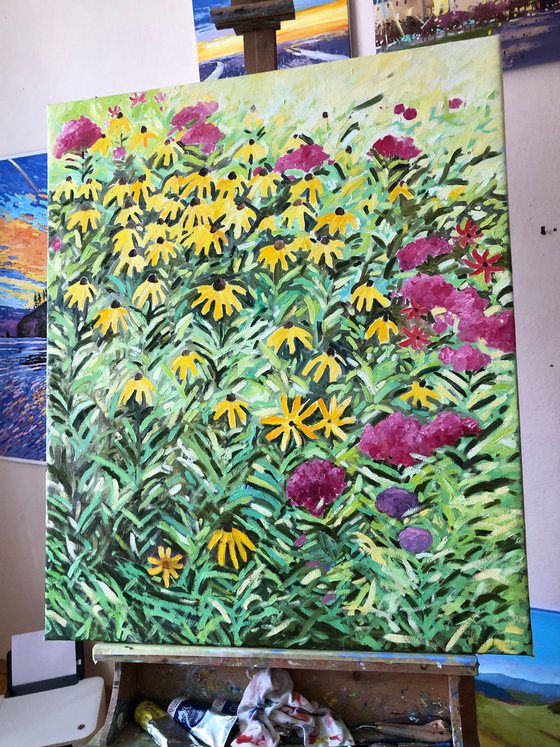 Yellow flowers in garden