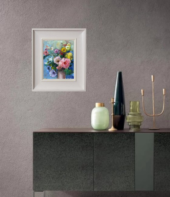 Still life with delicate roses